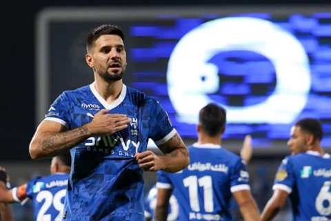 تقارير: ميتروفيتش يواصل الغياب عن الهلال السعودي 